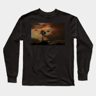 Kansas Stormy night with a Windmill silhouette Long Sleeve T-Shirt